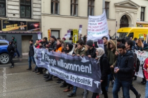 3800 Menschen demonstrierten am 18. März in Wien für Menschenrechte